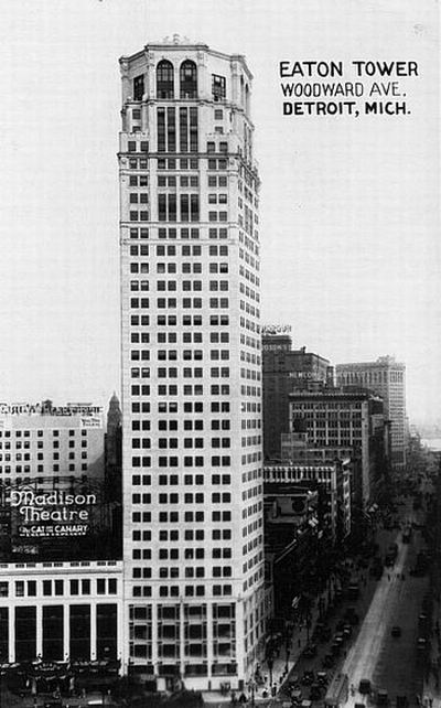 Madison Theatre - Old Pic Of Building (newer photo)